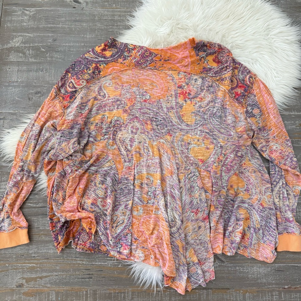 Free People Making Circles Longline T-shirt in Multi Paisley - Picture 9 of 11